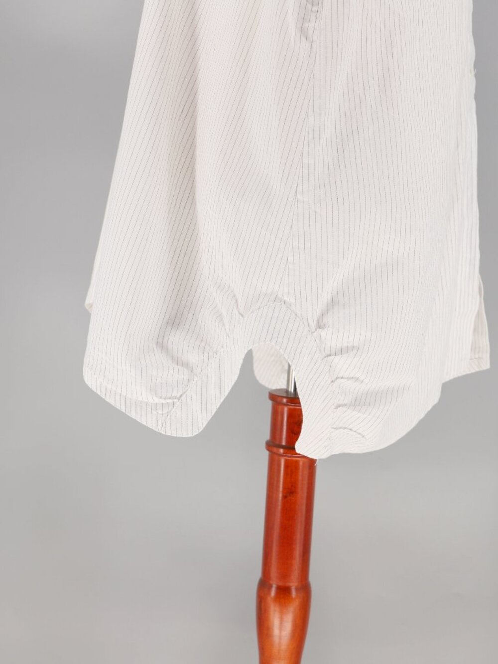 IC CONNIE K White Gray Pin Striped Button Front & Back Tunic Shirt Size XXL - Picture 7 of 9